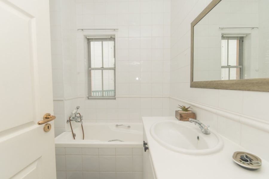 3 Bedroom Property for Sale in Summerstrand Eastern Cape